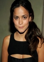 Alice Braga's Image